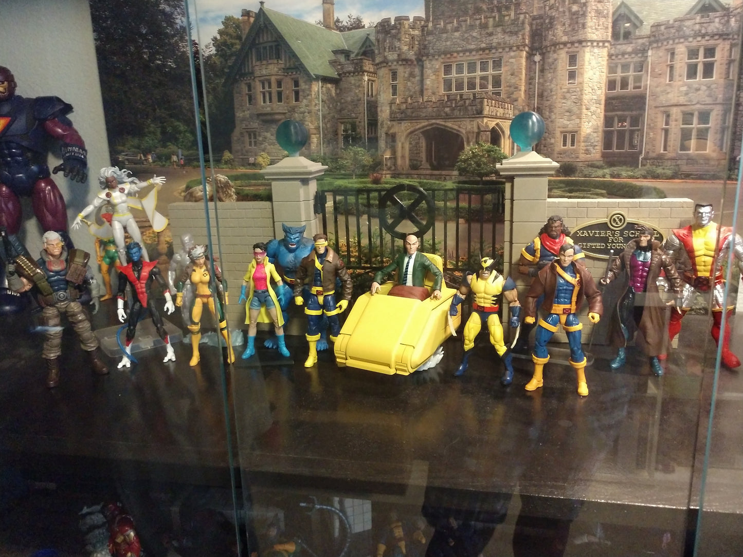 Custom Legends 1:12 Scale X-Mansion Gates Diorama